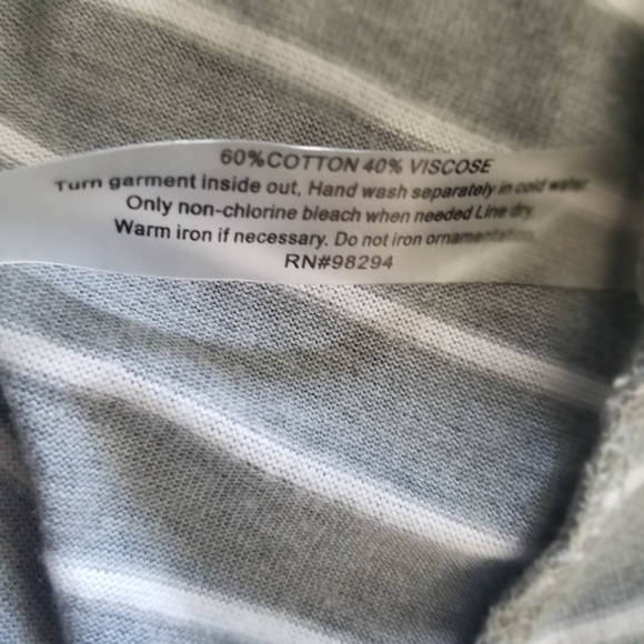 Onque Gray/White Striped 3/4 Sleeve Top XL - Picture 4 of 4